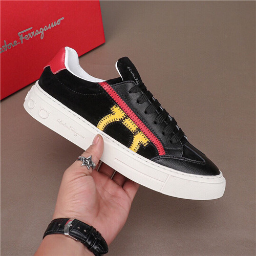 Ferragamo Shoes-M-034