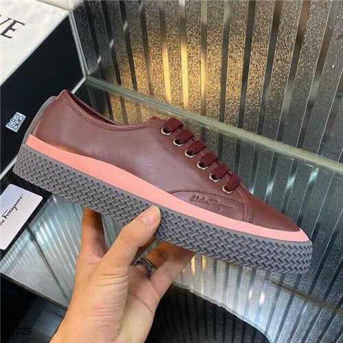 Ferragamo Shoes-M-083