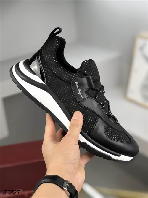 Ferragamo Shoes-M-089