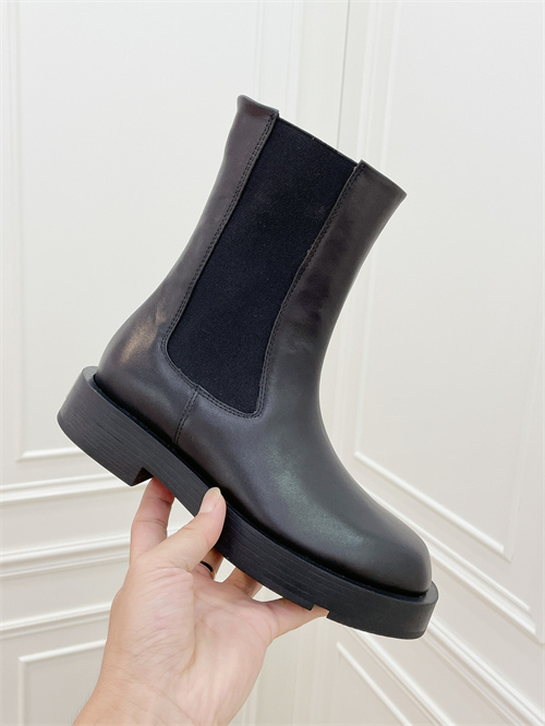 GIVENCHY  Boots(AAA)-011