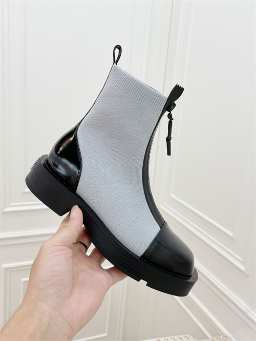GIVENCHY  Boots(AAA)-013