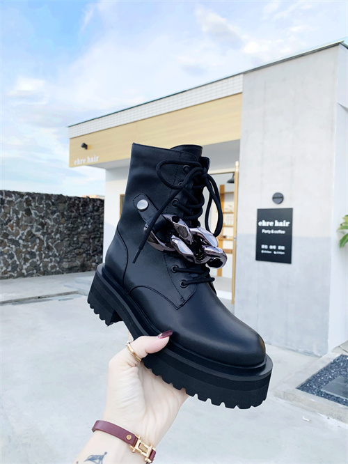 GIVENCHY  Boots(AAA)-054