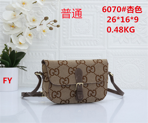 Gucci small bag-0162