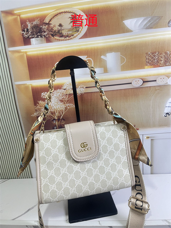 Gucci small bag-0462