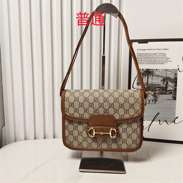 Gucci small bag-0484