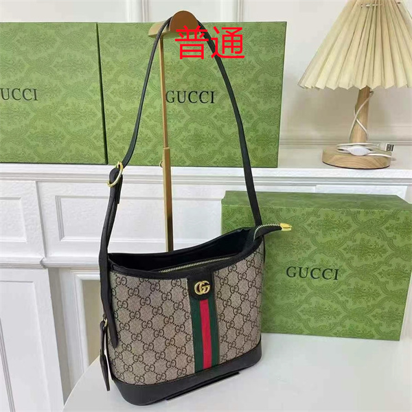 Gucci small bag-0552