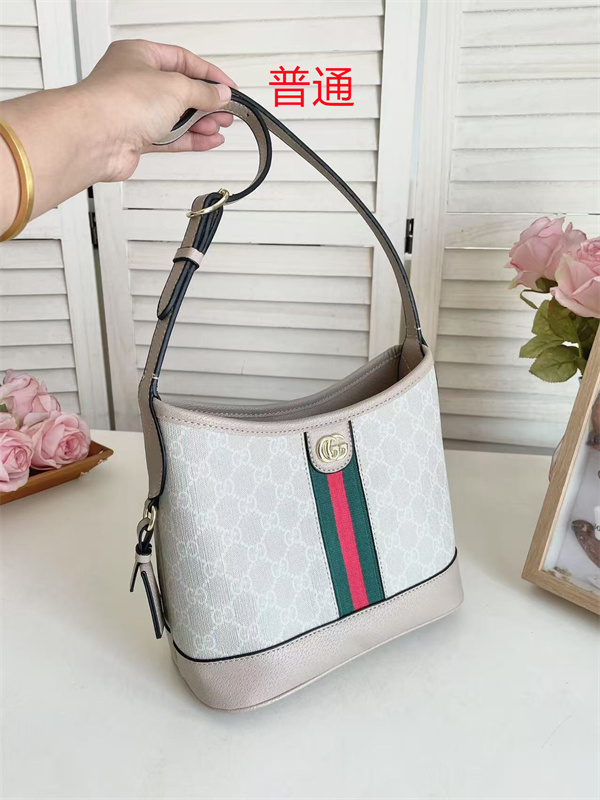 Gucci small bag-0911