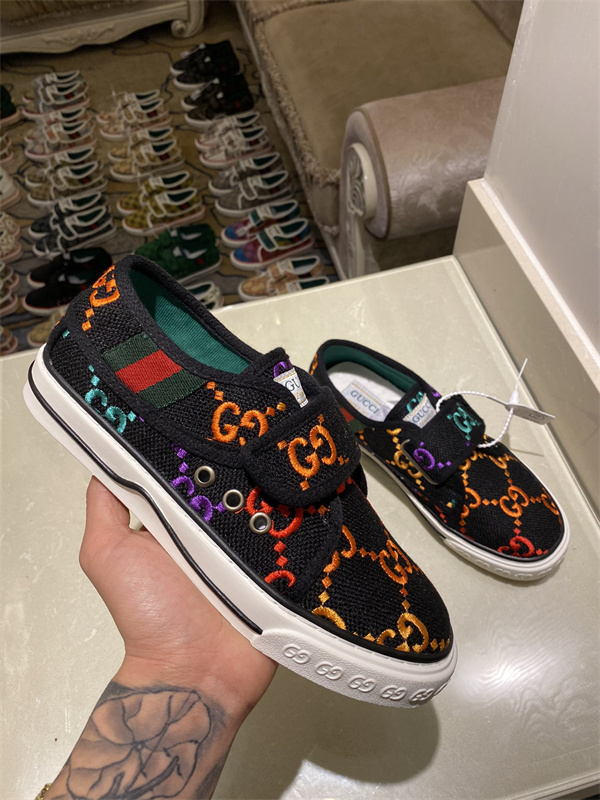 Gucci(AAA)shoes-M/W-1026