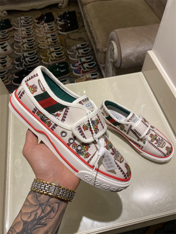 Gucci(AAA)shoes-M/W-1027