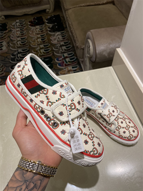 Gucci(AAA)shoes-M/W-1030