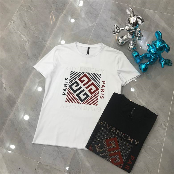 Givenchy Round neck T-shirt-M-306