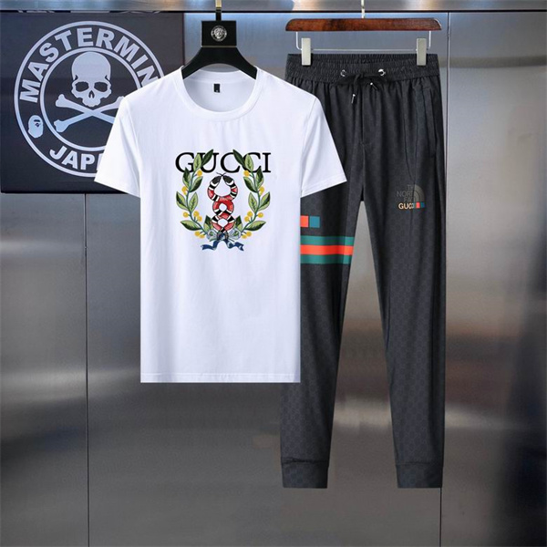 Gucci T-shirt(Suits)-354