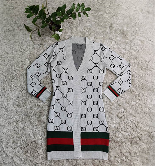 Gucci Suits-W-0154