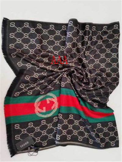 Gucci-Shawl-290