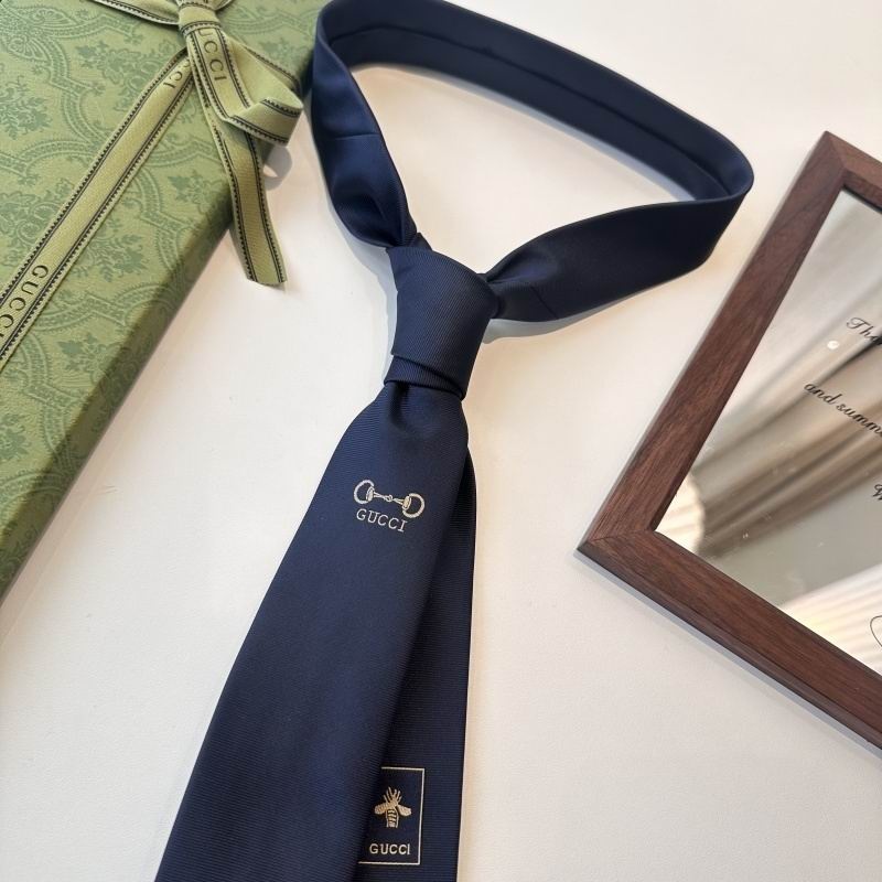Gucci-Tie-0171