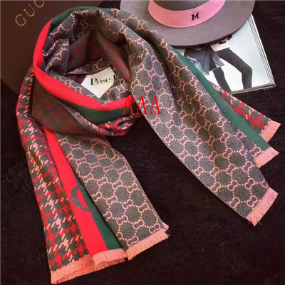 Gucci-Shawl-231