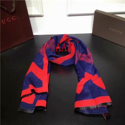 Gucci-Shawl-107