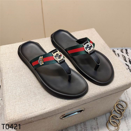 Gucci Sandal(2)-M-221
