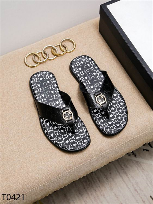 Gucci Sandal(2)-M-232