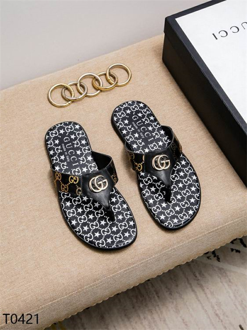Gucci Sandal(2)-M-234