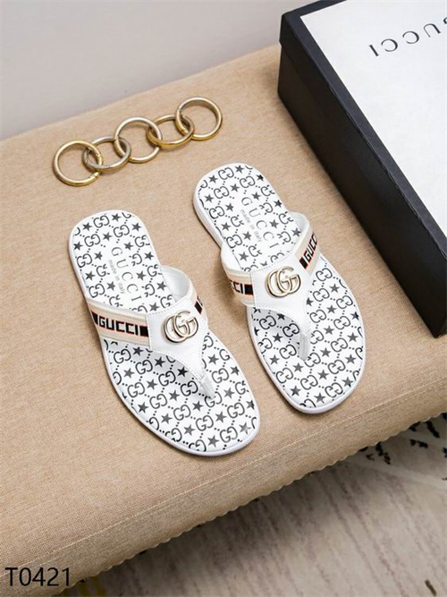 Gucci Sandal(2)-M-235