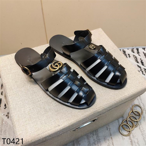 Gucci Sandal(2)-M-241