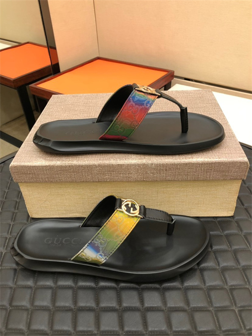 Gucci Sandal(2)-M-351