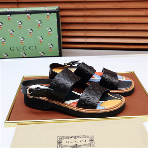 Gucci Sandal-M-519