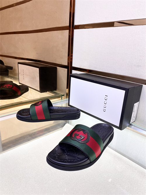 Gucci Sandal-M-581