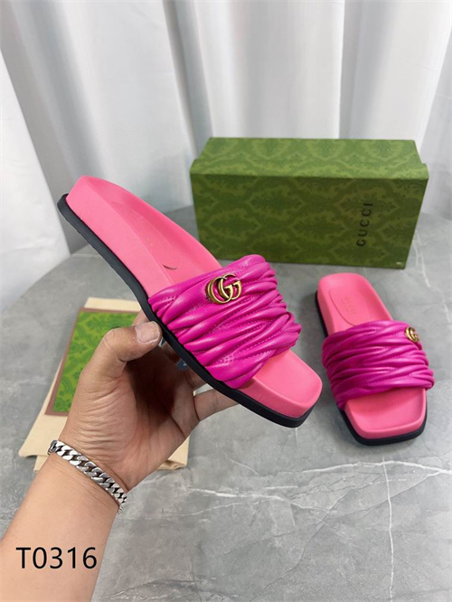 Gucci Sandal(2)-M-907