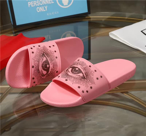 Gucci Sandal(2)-M-102