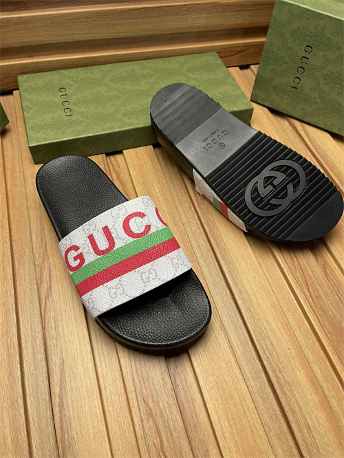 Gucci Sandal-W-194
