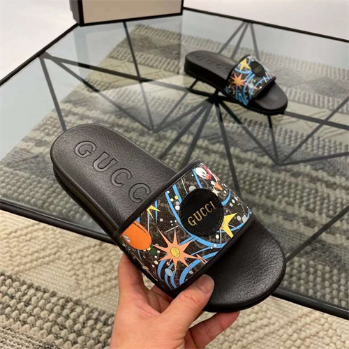 Gucci Sandal-W-251