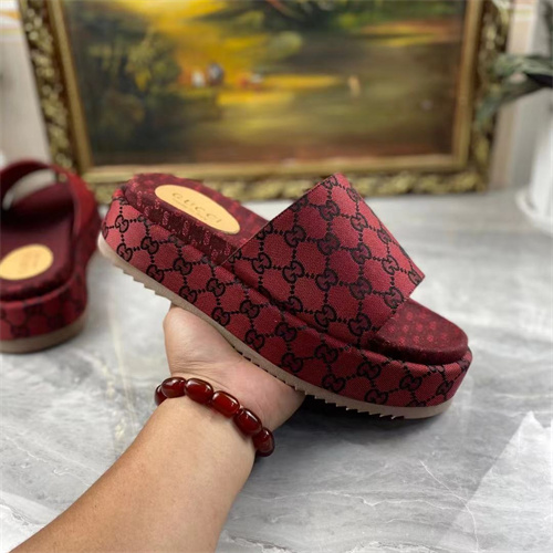 Gucci Sandal(2)-M-389