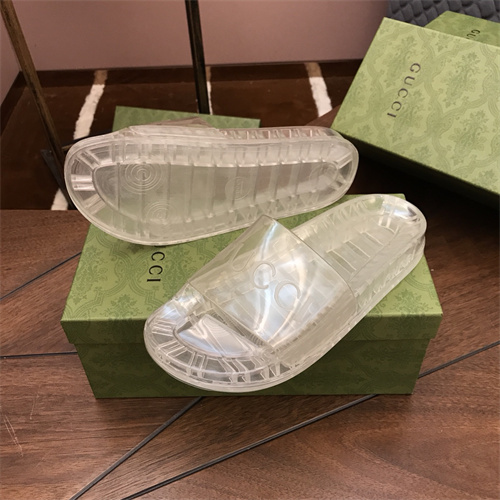 Gucci Sandal(2)-M-437