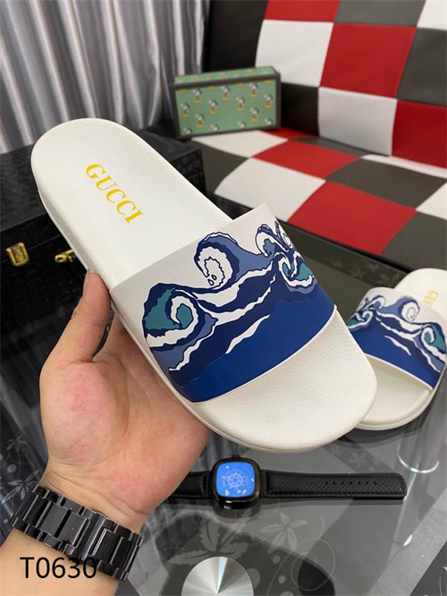 Gucci Sandal-W-329