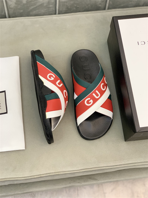 Gucci Sandal-W-435