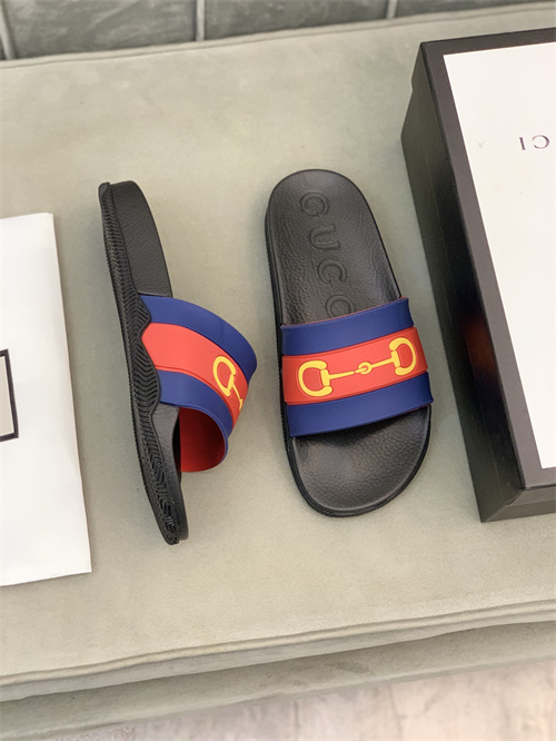 Gucci Sandal-W-447