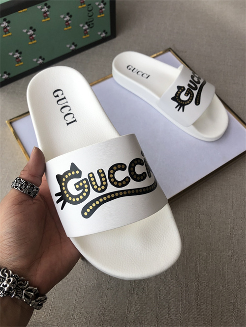 Gucci Sandal(2)-M-569