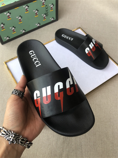 Gucci Sandal-W-462
