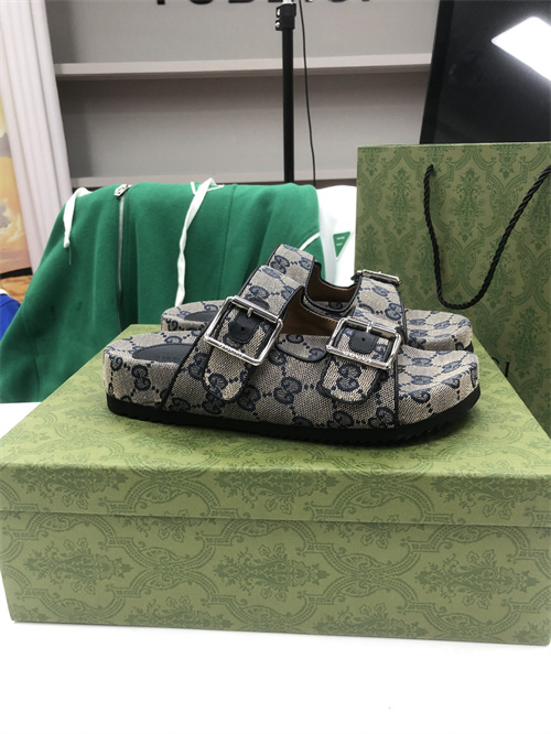 Gucci Sandal(2)-M-589