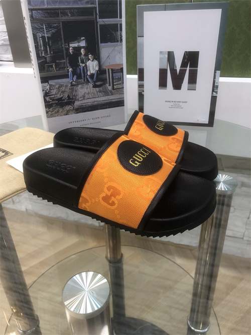 Gucci Sandal(2)-M-649