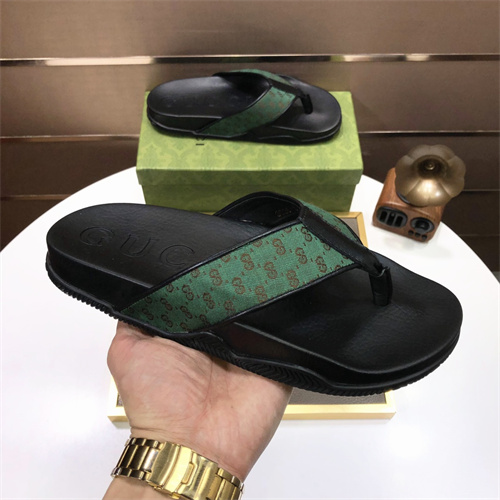 Gucci Sandal(2)-M-713