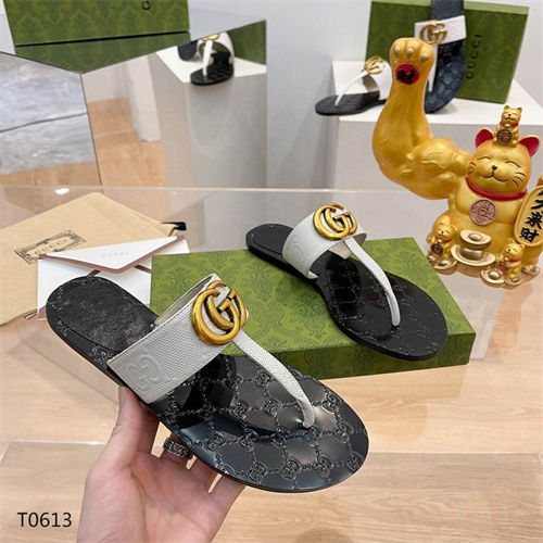 Gucci Sandal-W-625