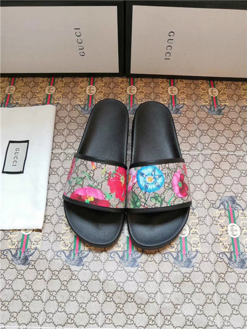 Gucci Sandal(2)-M-066