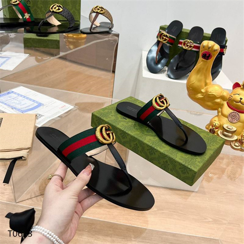 Gucci Sandal(2)-M-745