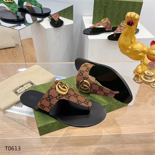Gucci Sandal-W-642