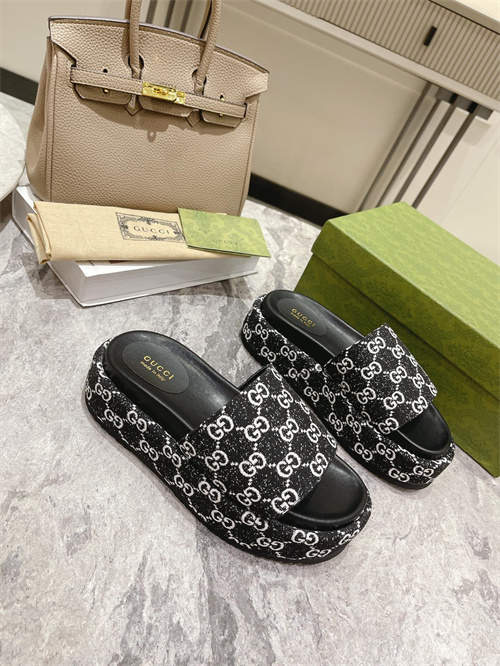 Gucci Sandal(2)-M-784