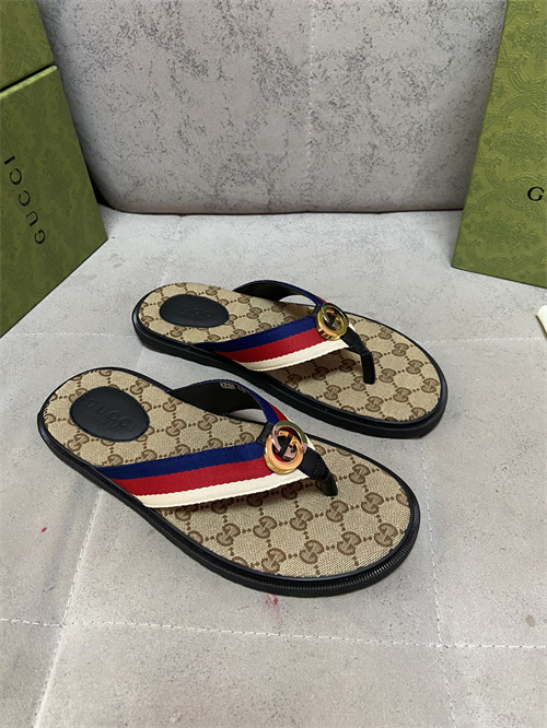 Gucci Sandal-W-681