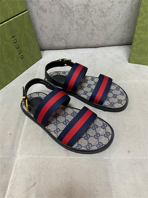 Gucci Sandal-W-685